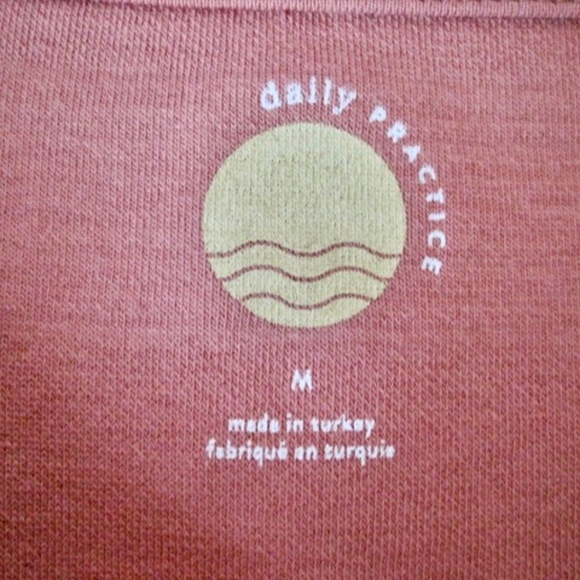 Anthropologie Dailey Practice Crop Top - Picture 5 of 10